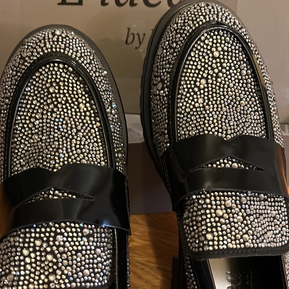 NiB L’idea by Lori Jeweled encrusted Loafer. Size 39 - Picture 3 of 8